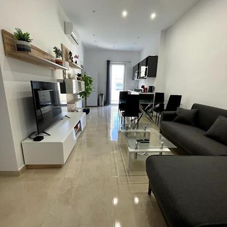 Brand New Appartement Of Two Bedrooms In Слима Экстерьер фото